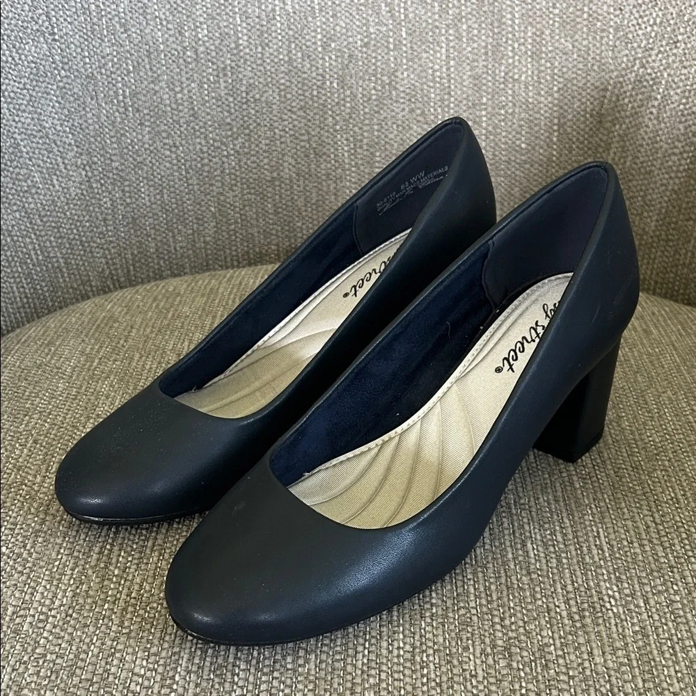 Easy Street Classic Block Heels